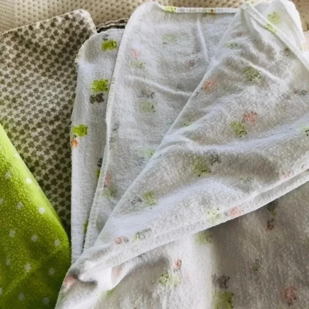 Bundle of 5 baby towels receiving towels m…